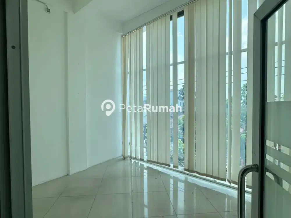 DIJUAL RUKO JALAN ABDULAH LUBIS - DAERAH SETIA BUDI (RICKY A)