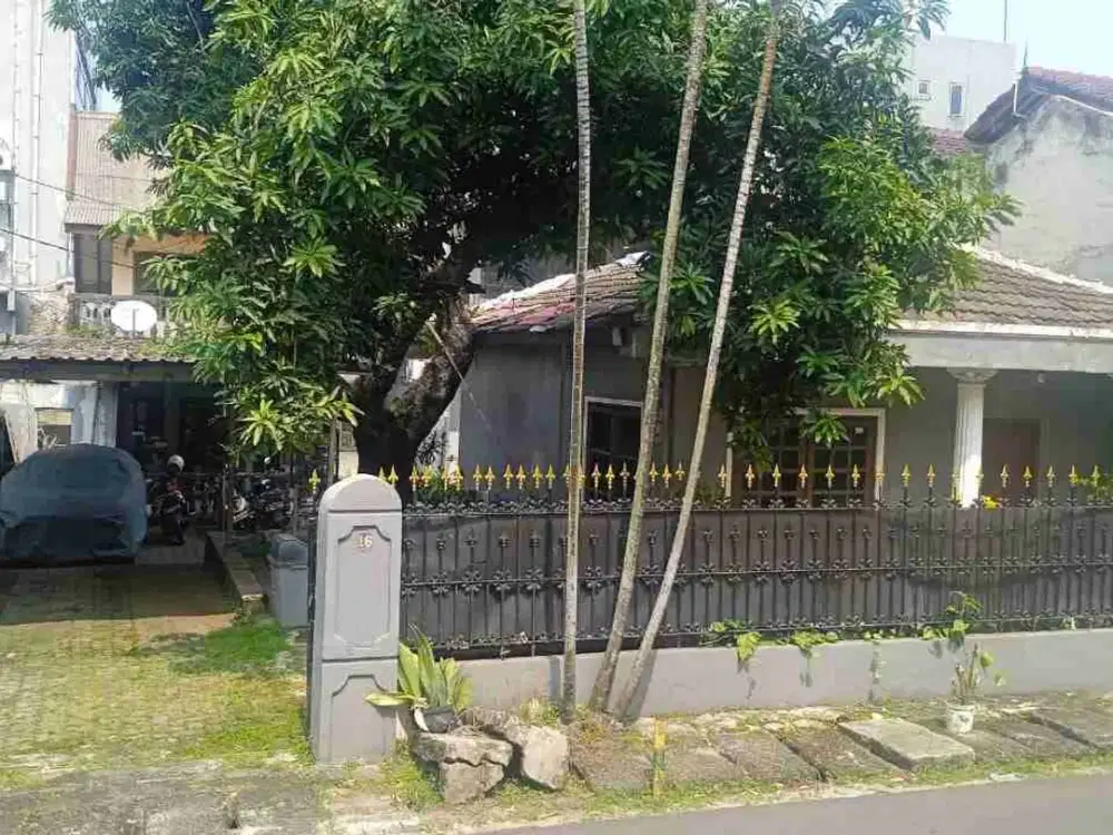 Dijual Rumah Kampung Melayu Jakarta Selatan Luas SHM Furnish