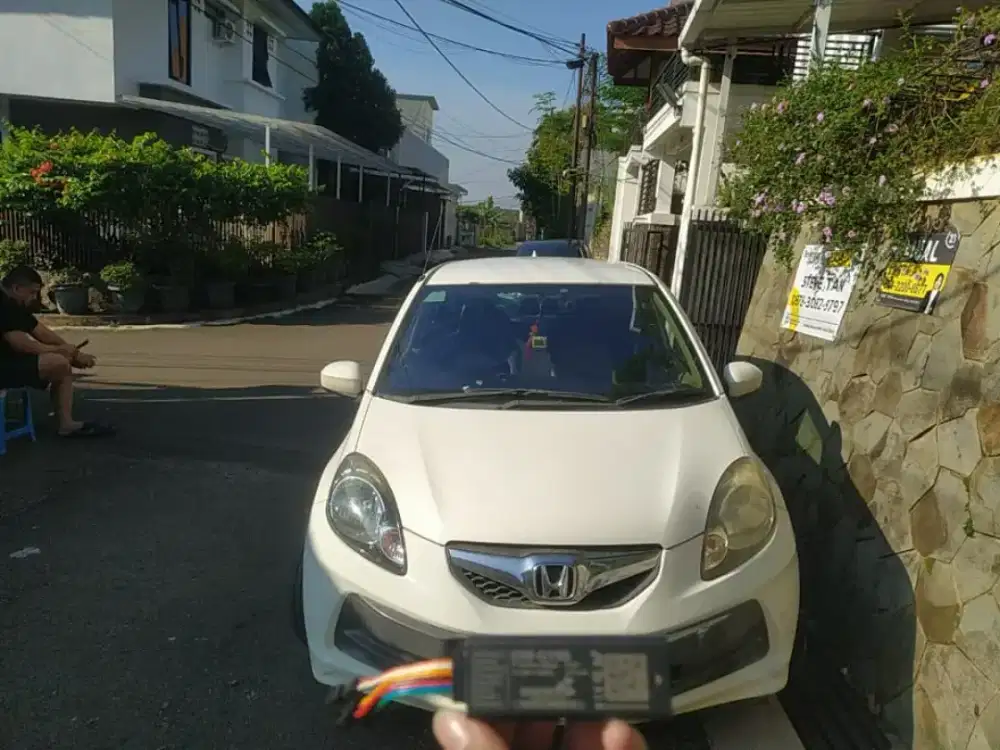 PEMASANGAN GPS KENDARAAN