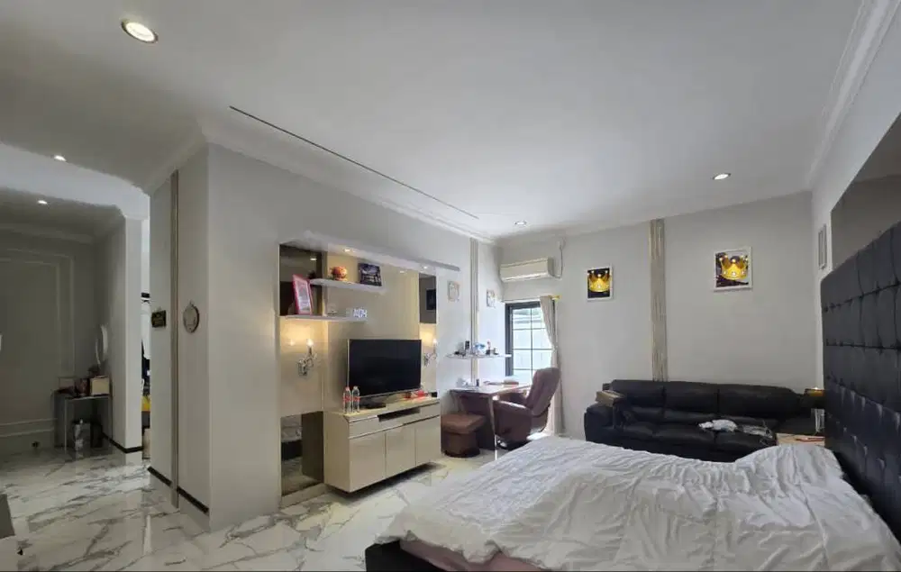 Dijual Rumah Bagus Siap Pakai di Gegerkalong Bandung