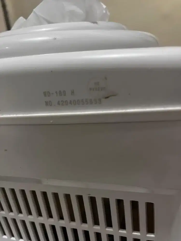 Miyako Water Dispenser Portable (Galon Atas) WD - 189H Second