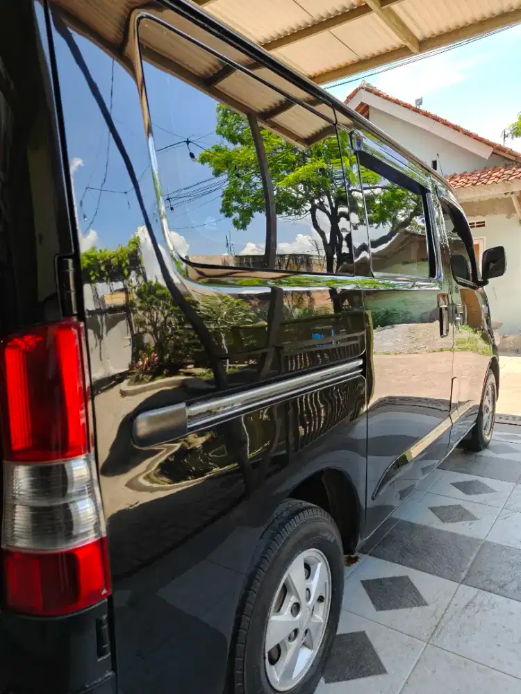 Granmax minibus D manual, Hitam mulus, AC dingin,Velg Racing,ban tebel