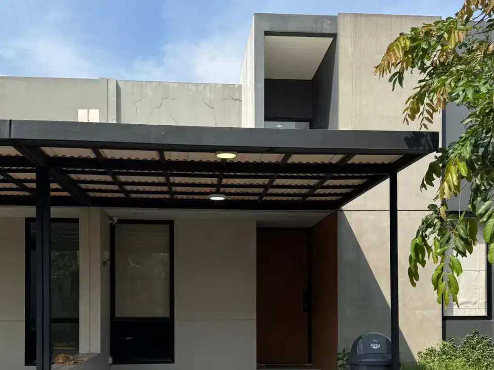 Dijual Rumah Strategis Dekat Jalan Tol di Podomoro Park Bandung