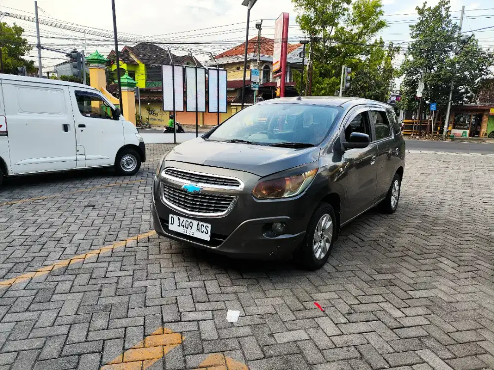 Spin Diesel 1.3 LT 2014 Manual. Barcode ready
