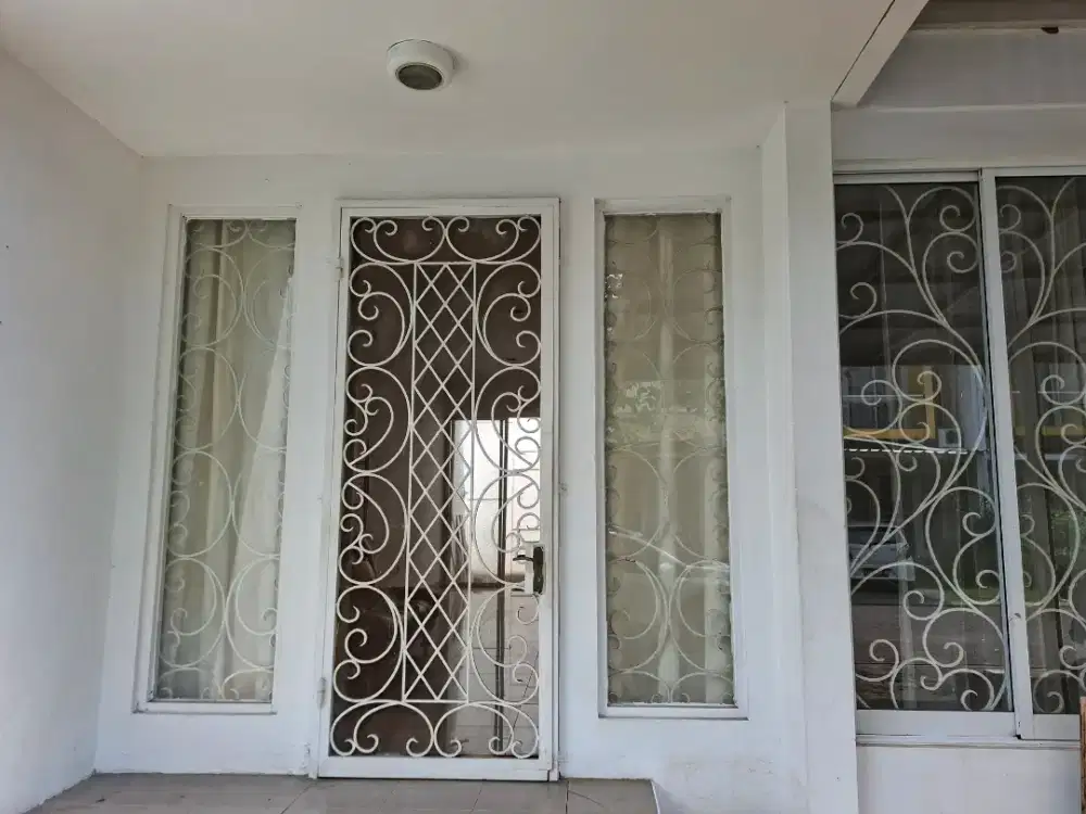 Sewa: Rumah semi furnished Cluster Australia - Green Lake City