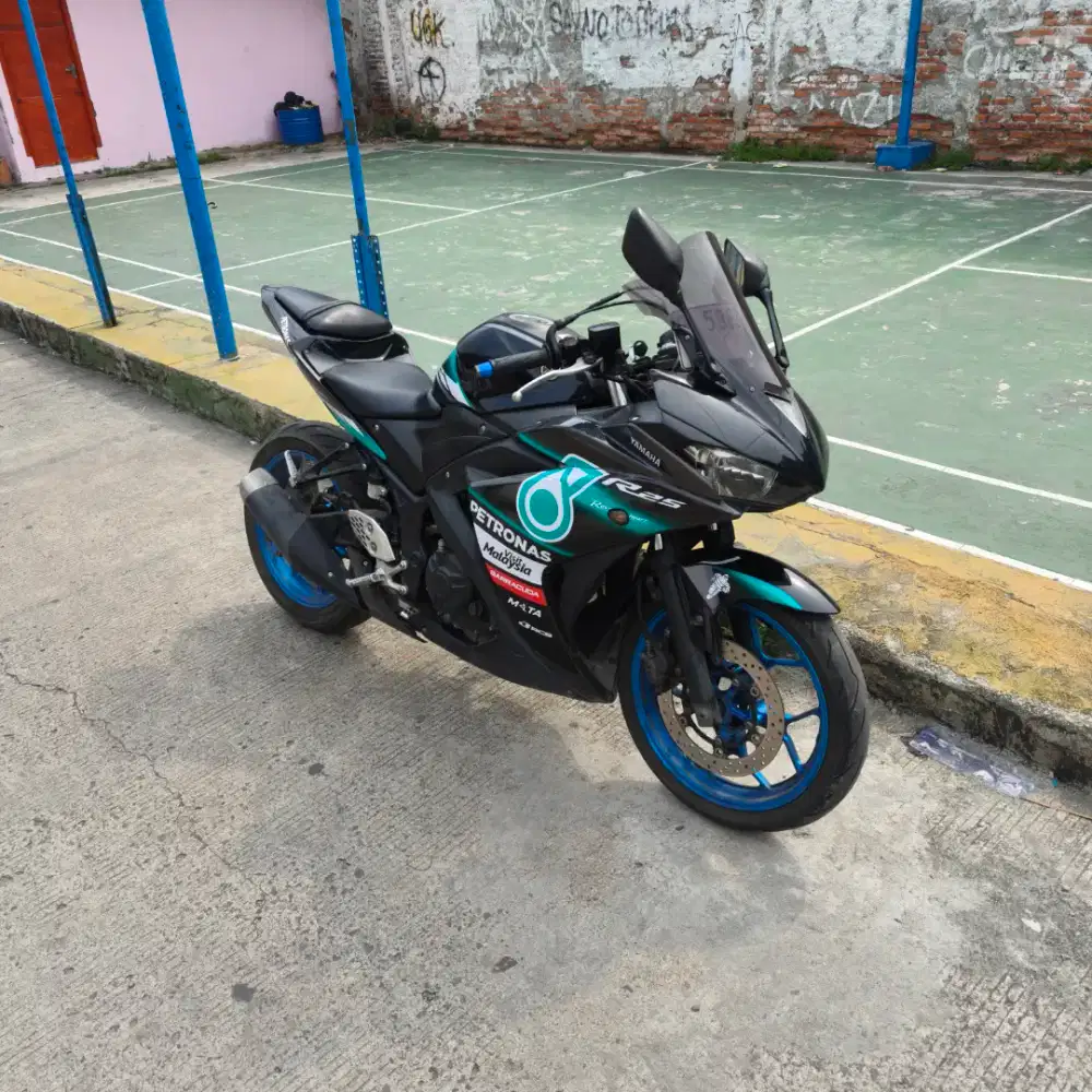 Yamaha R25 Tahun 2016 Full Orisinil Terawat Baik Old YZF R 25