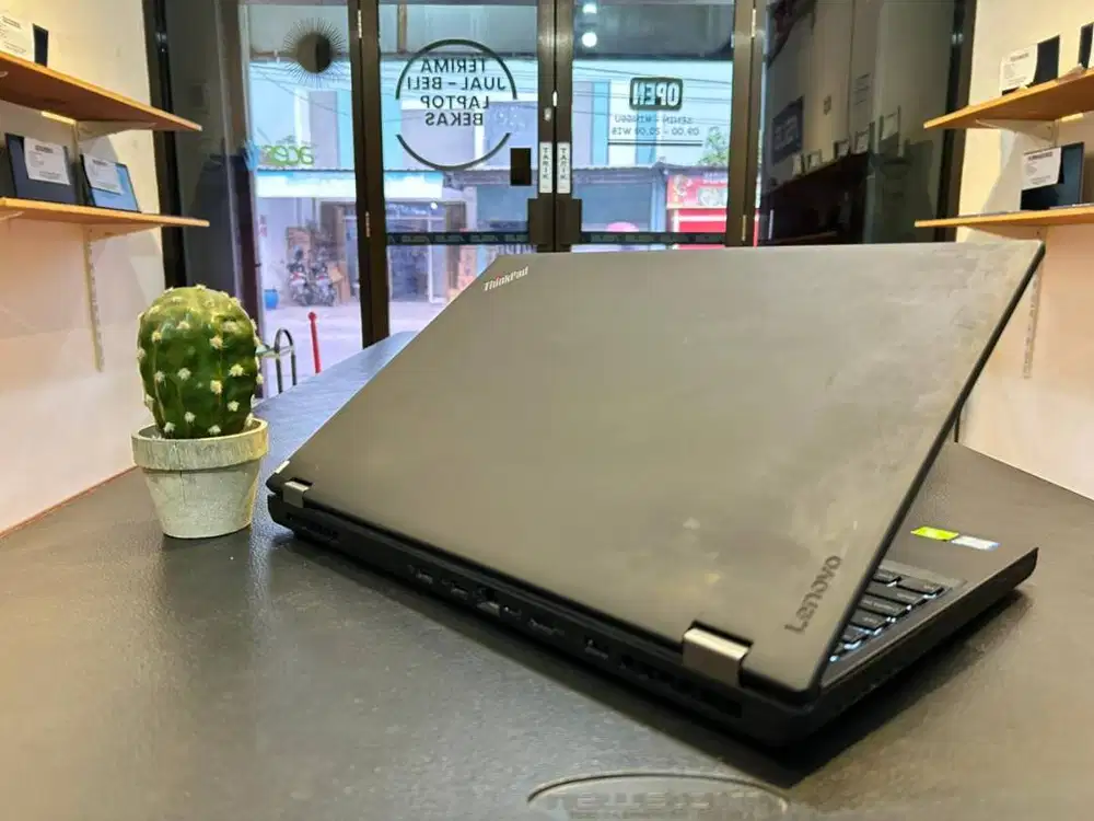 LENOVO THINKPAD P50 // CORE i7 // NVIDIA QUADRO