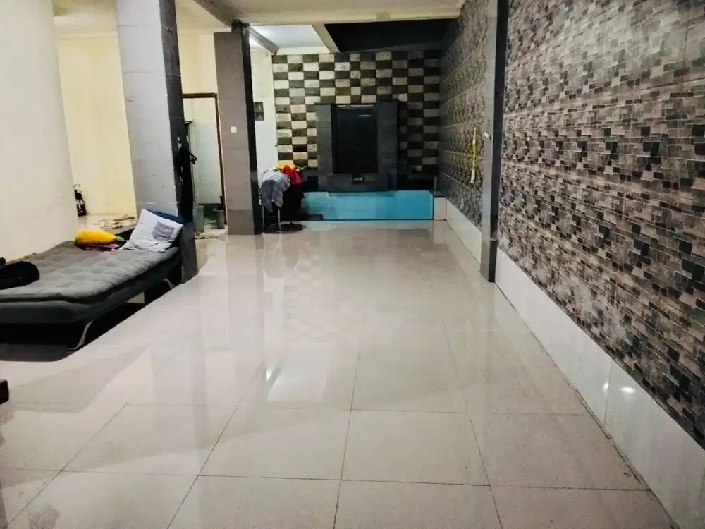 Dijual Rumah 3 Lantai Komplek Pasadena Bandung