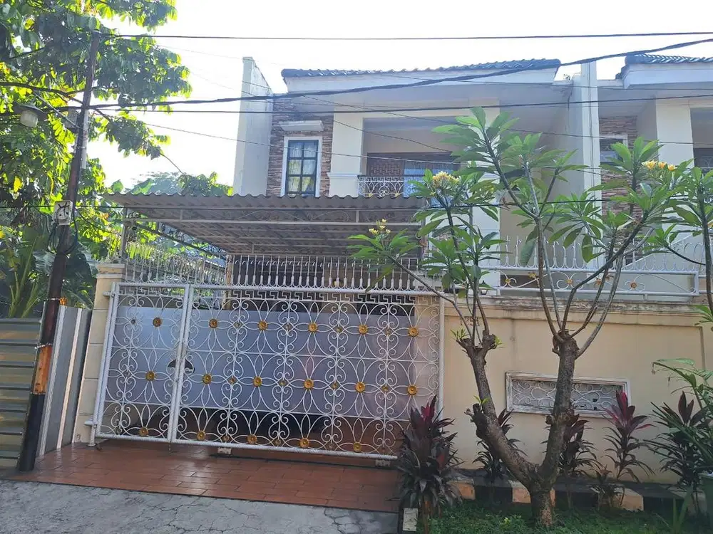 Dijual rumah cantik siap huni bebas banjir di Galaxy Bekasi Selatan