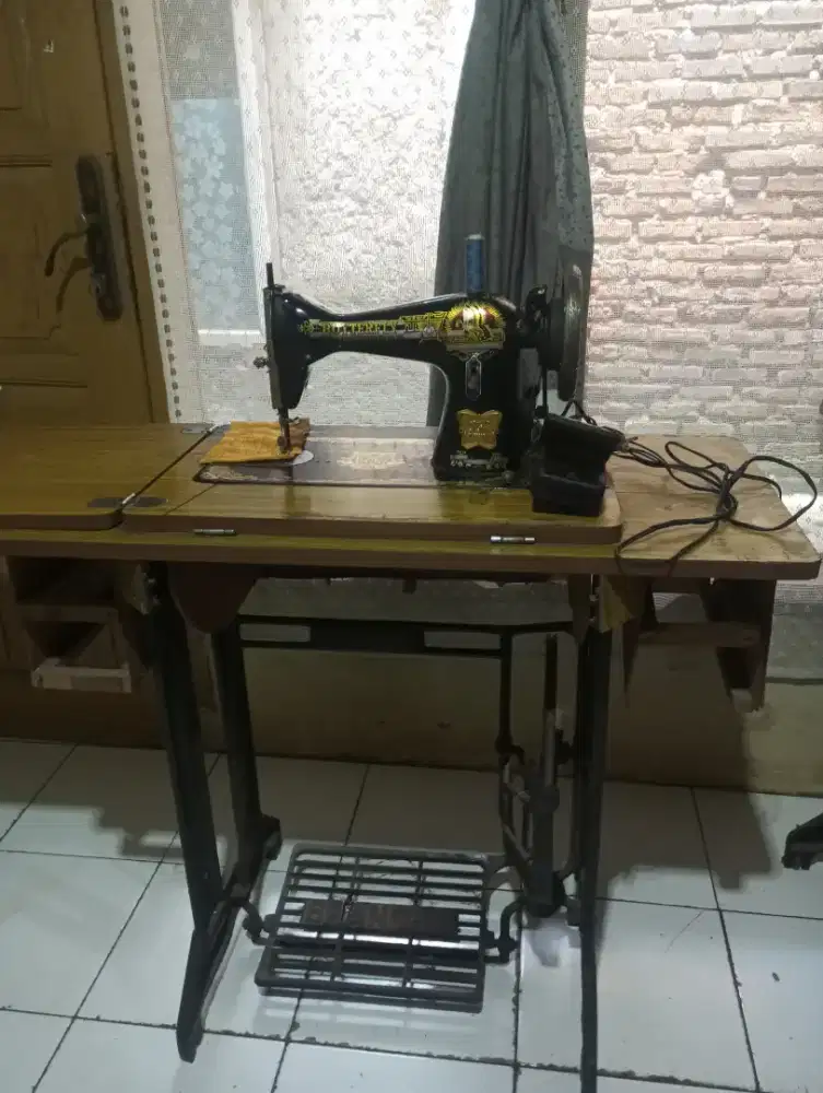 Mesin jahit fullset dinamo