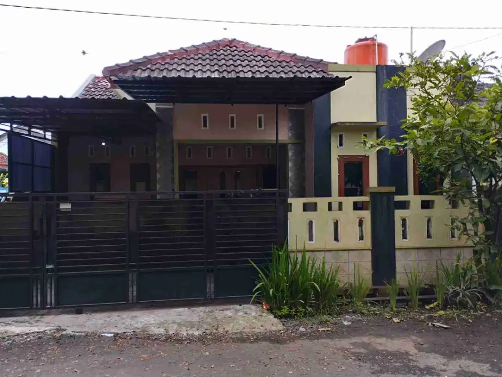 Rumah hook perum dekat SMA 1, Mie Gacoan Purbalingga