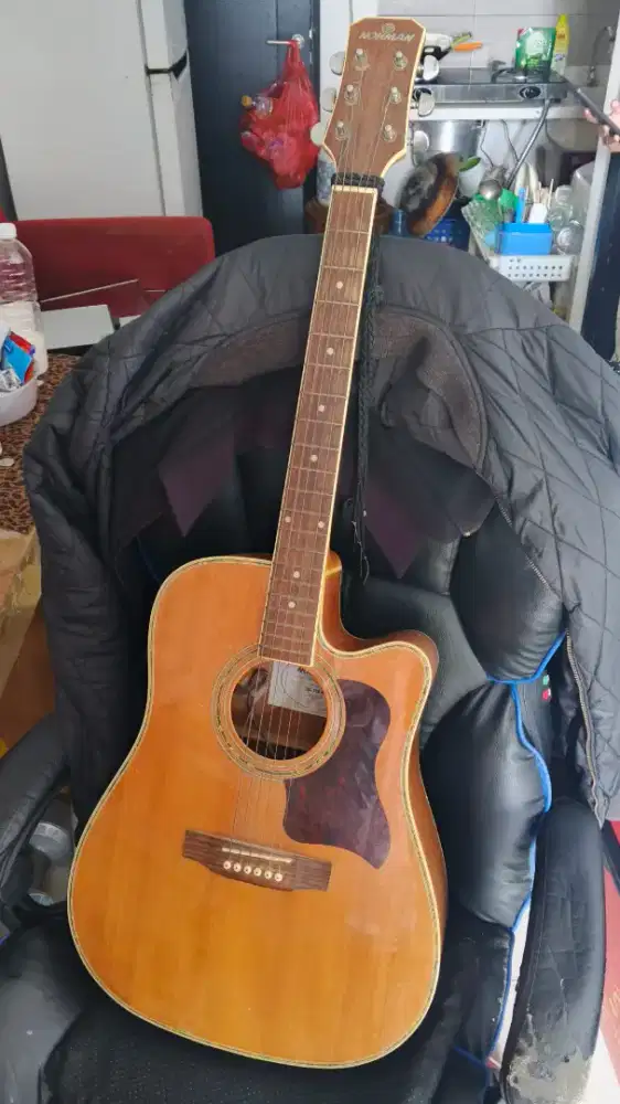 Guitar Nohman 115 NA