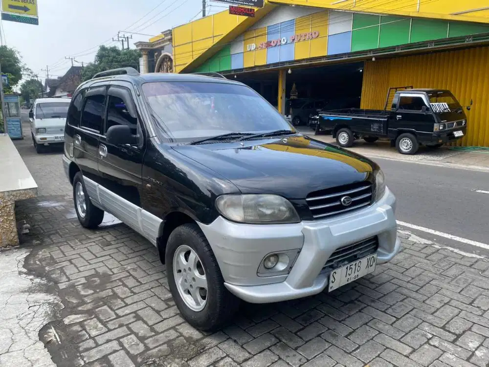 Daihatsu Taruna CSX 2000 plat S tur mobil bekas sekoto kediri