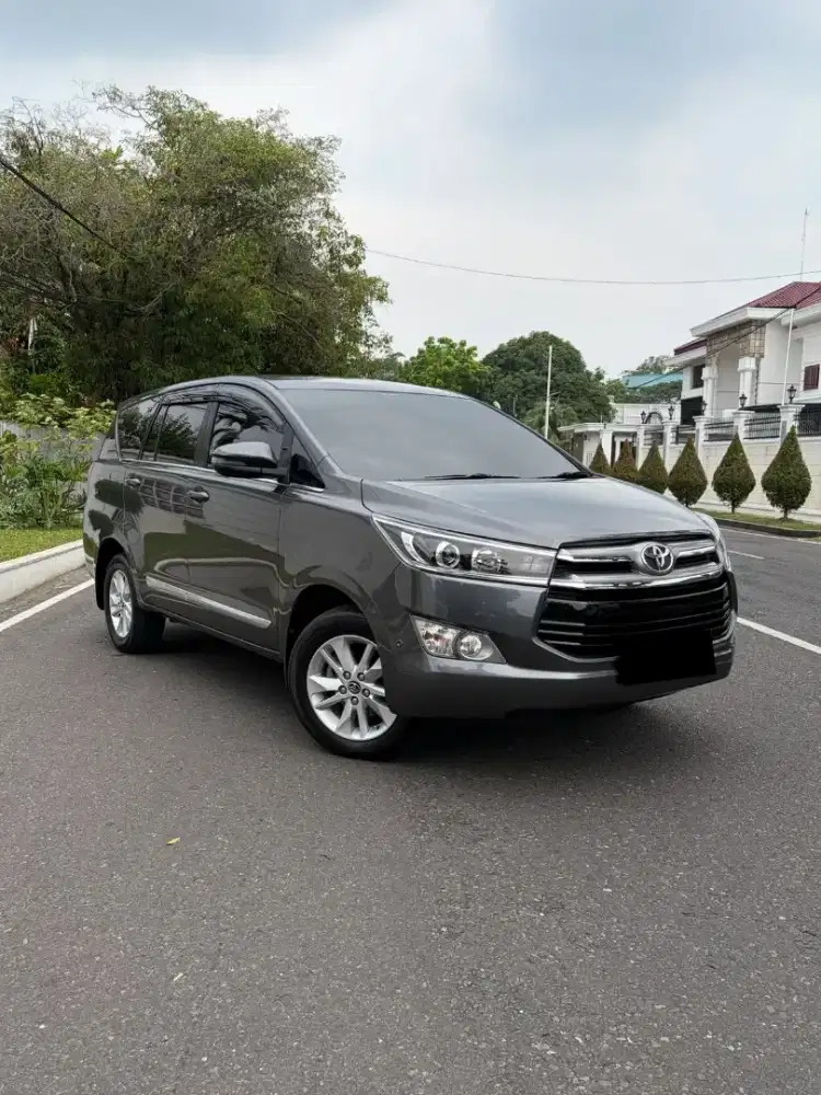 Toyota Innova V Lux At Matic Diesel Abu Abu 2019