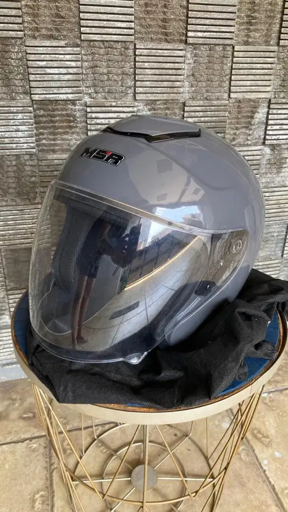 Helm merk MSR Kyushu warna Grey glossy abu abu size XL