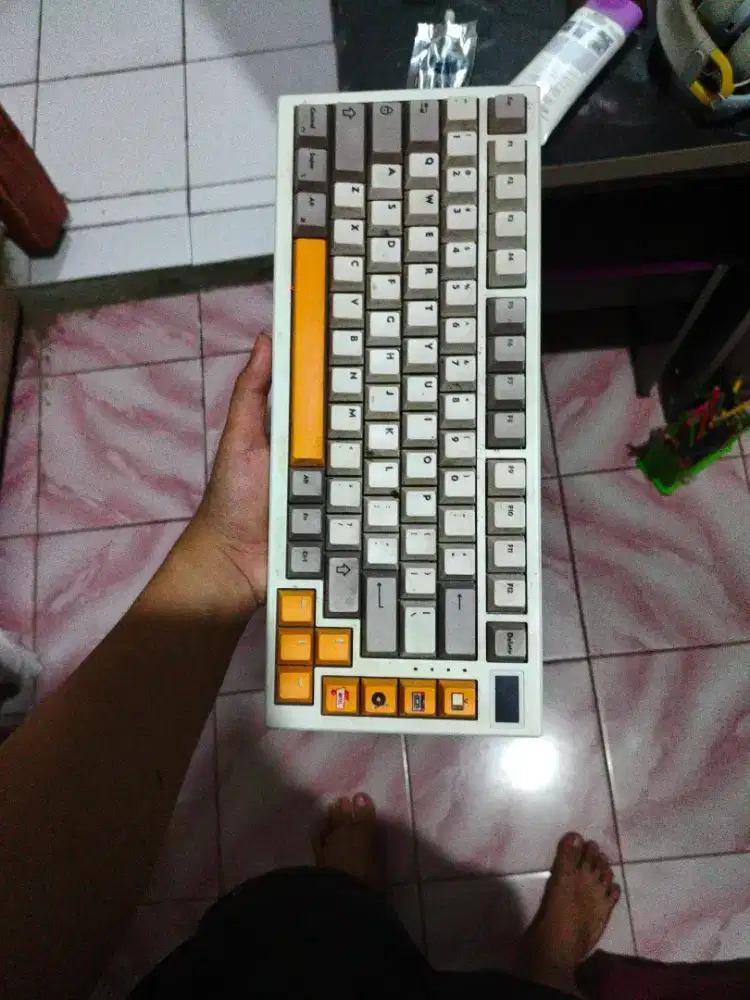 Keyboard Noir Timeless 82