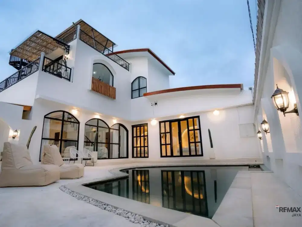 Villa Mewah 3 Kamar Tidur Dijual, di Area Ungasan, Kuta Selatan