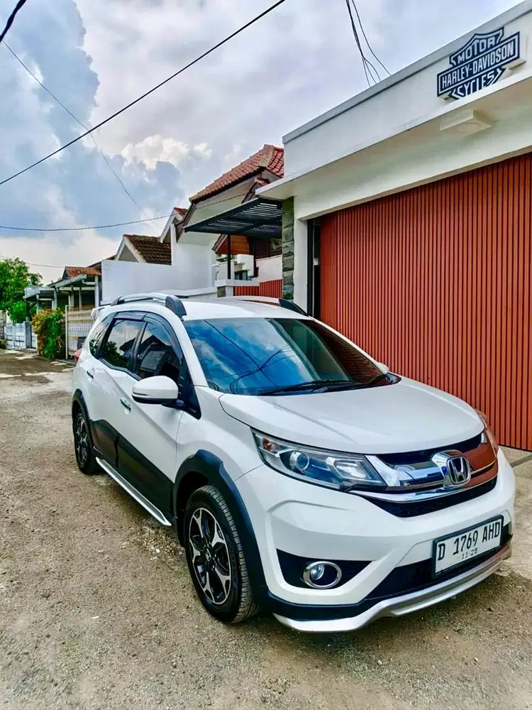 Tanpa DP Honda Brv e pretige at 2018