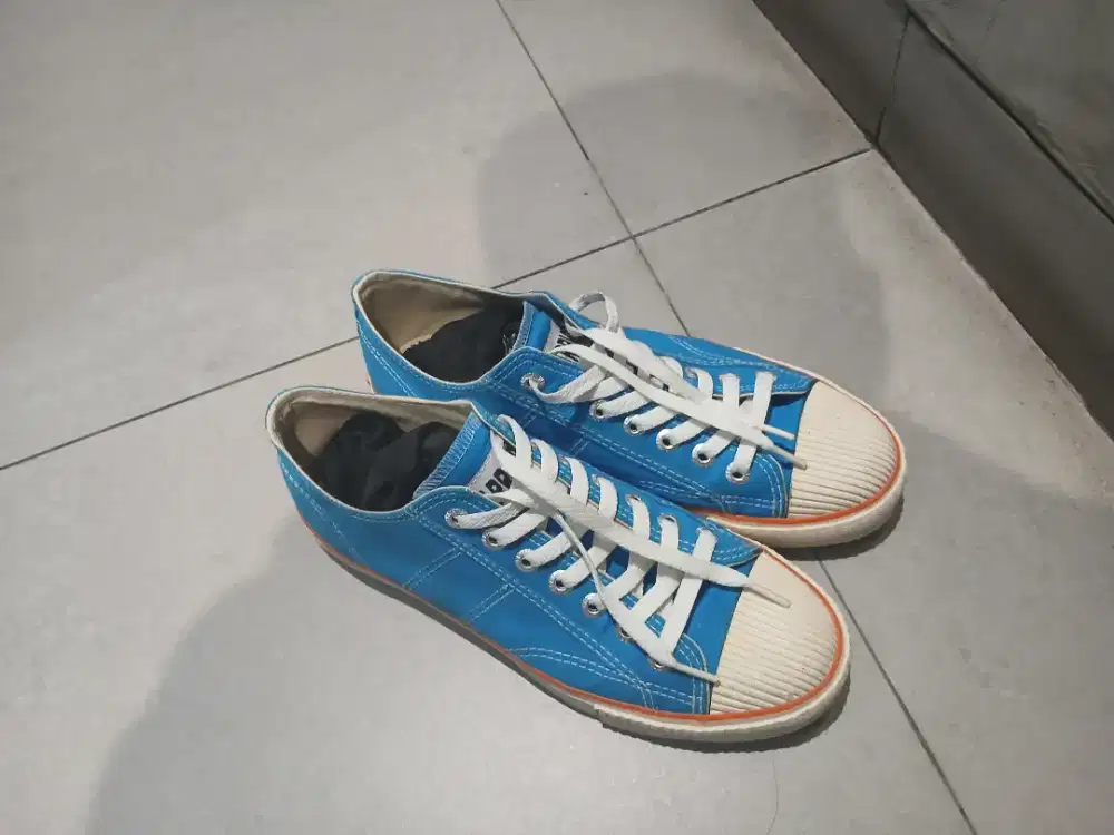 Sepatu Warrior Like New