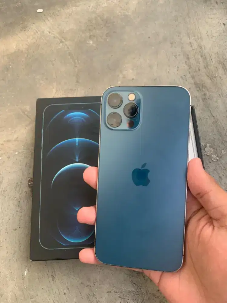 iPhone 12 pro 256 inter