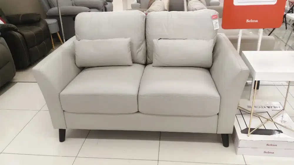Livy Sofa 2 S Light Grey