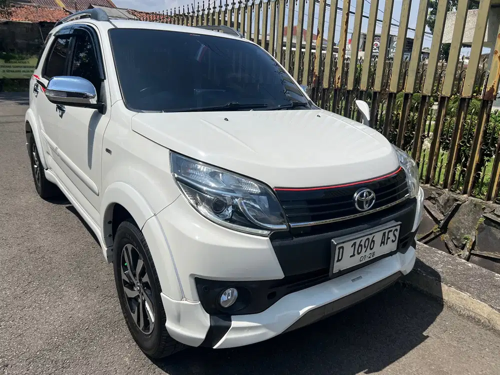 Toyota Rush 2017 Bensin