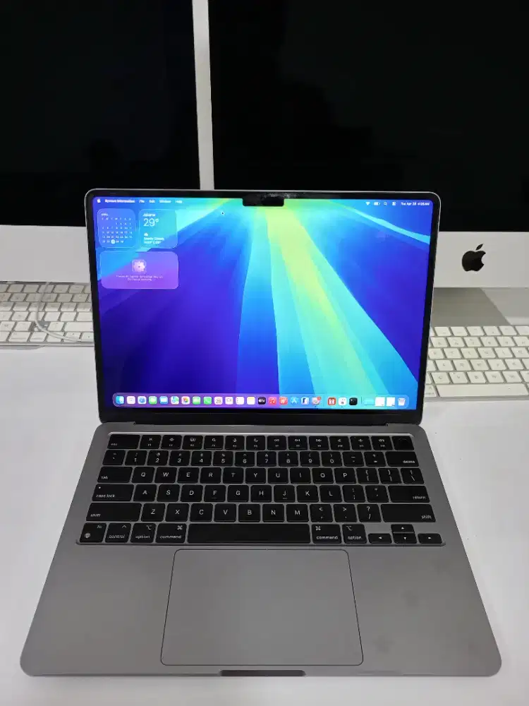 MACBOOK AIR 2022 CHIP M2 13 INCH 8/256 GREY