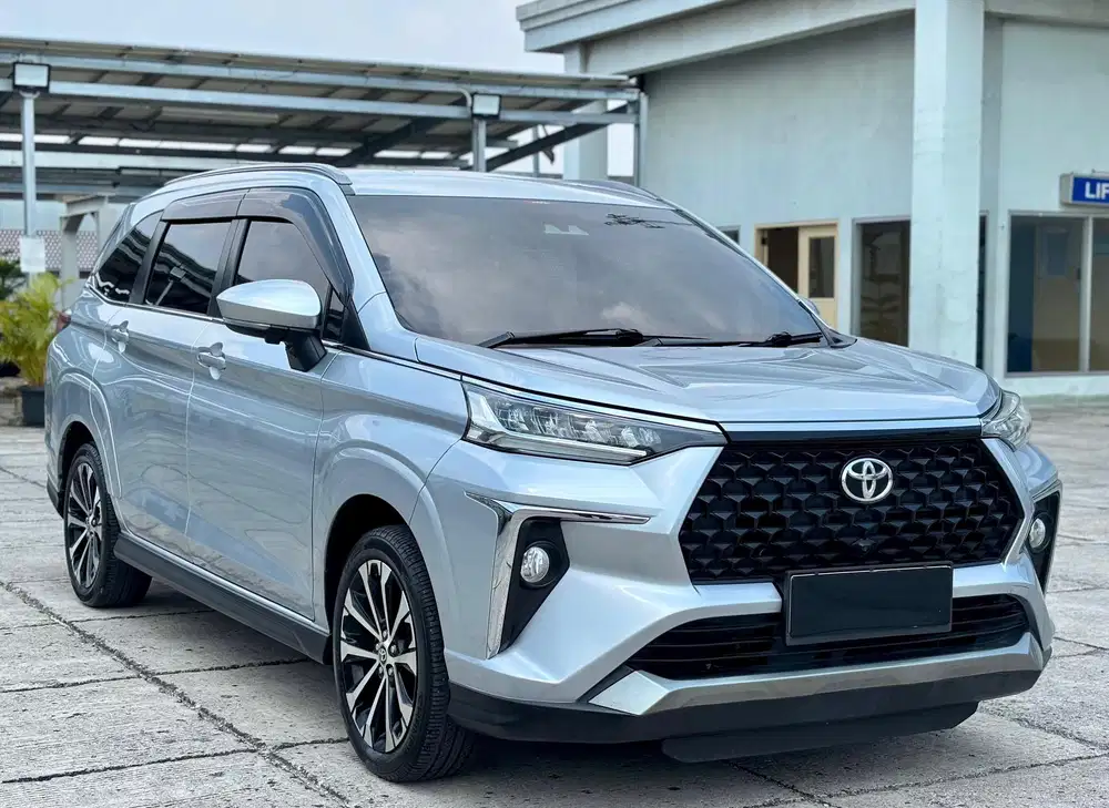 [LOW KM 30.000] VELOZ Q TSS CVT 2022 SILVER ISTIMEWA TT 2021 AT