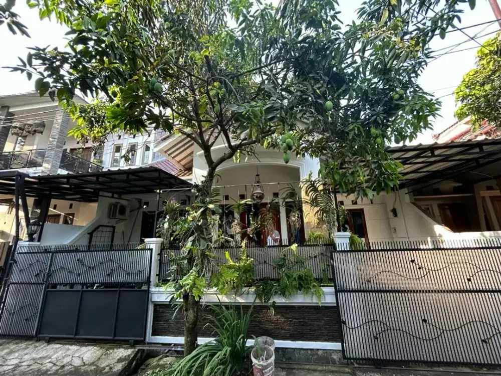Rumah Terawat Siap Huni Dalam Komplek Kiara sari