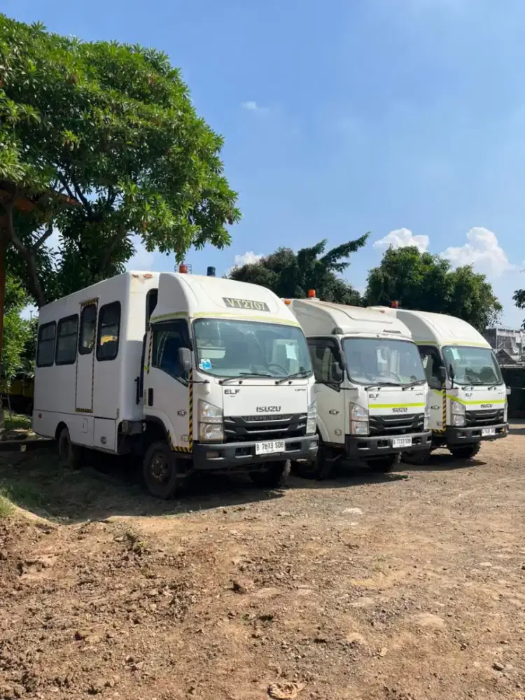 Manhauler Isuzu NPS81U Hayin4 4x4 Tahun 2023