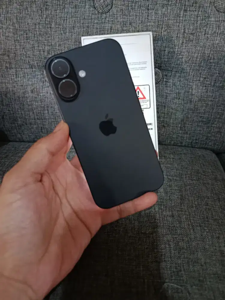 Iphone 16 128gb Batre healt 100% kondisi istimewa