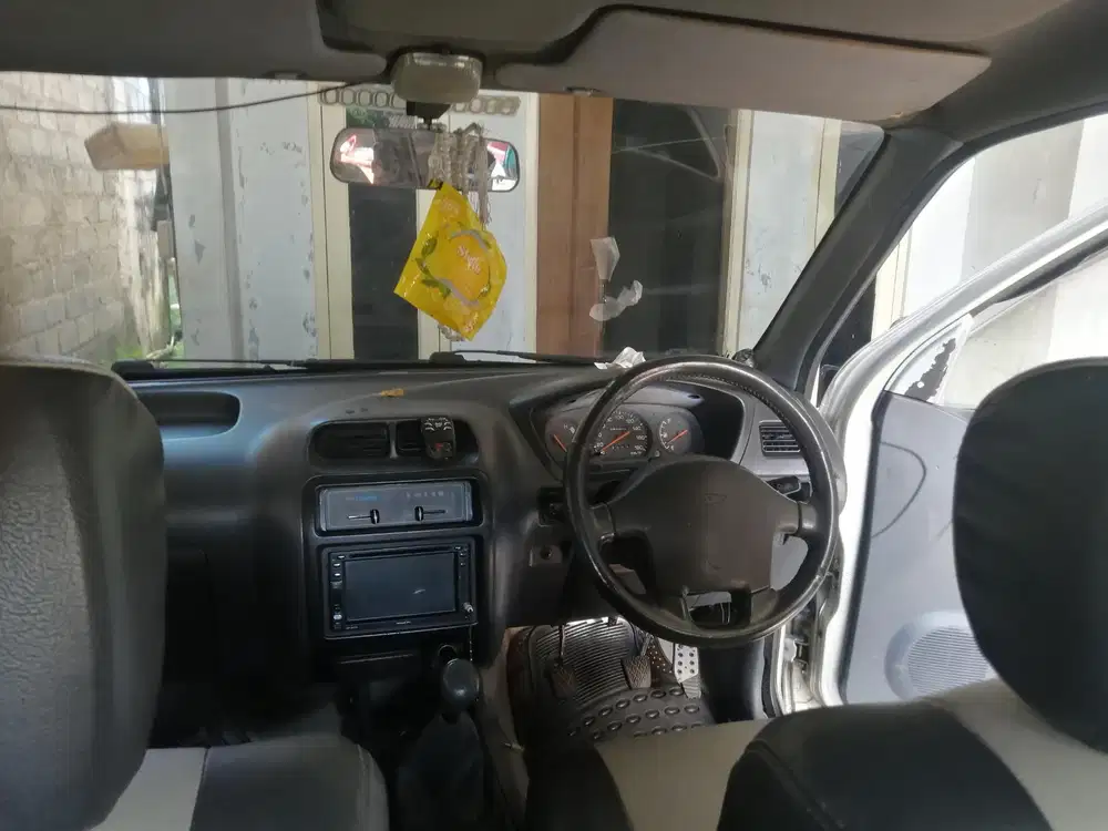 Daihatsu Taruna 2005 Bensin