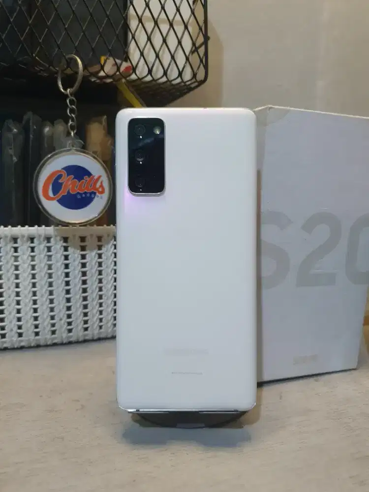 Samsung s20 fe 8/128 sein