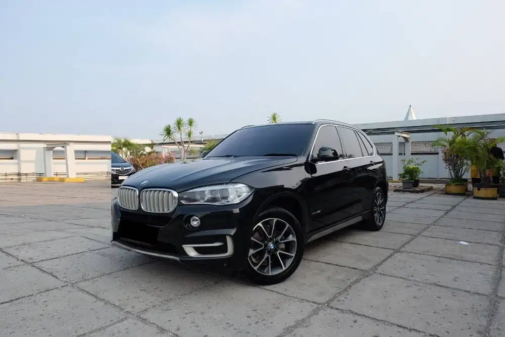 PLAT GENAP 2016 BMW X5 35i XDrive Bensin Panoramic xLine TDP 179 JT