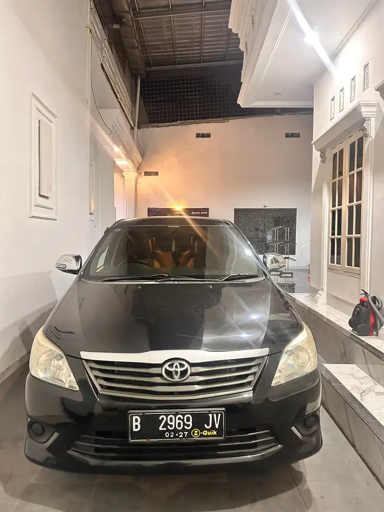 Toyota Kijang Innova 2012 Bensin