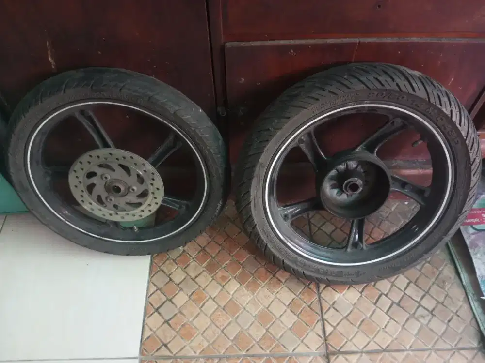 Velg R14 Mio soul gt 115 ORI + ban + disk depan