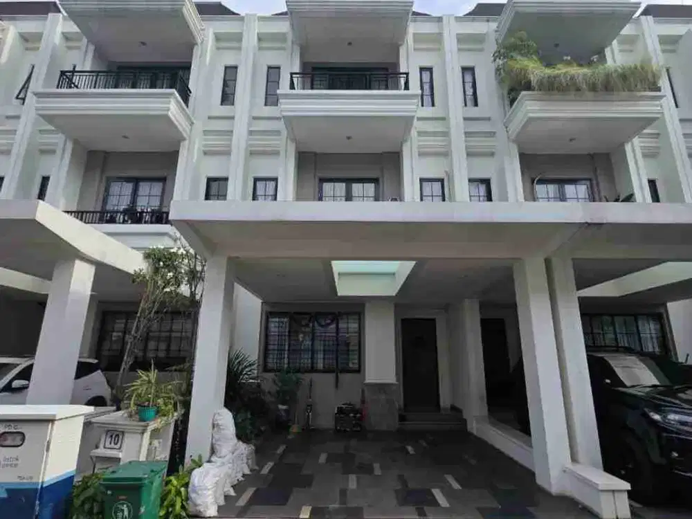 Dijual Rumah 3 Lantai di Cluster Sutera Winona by Alam Sutera