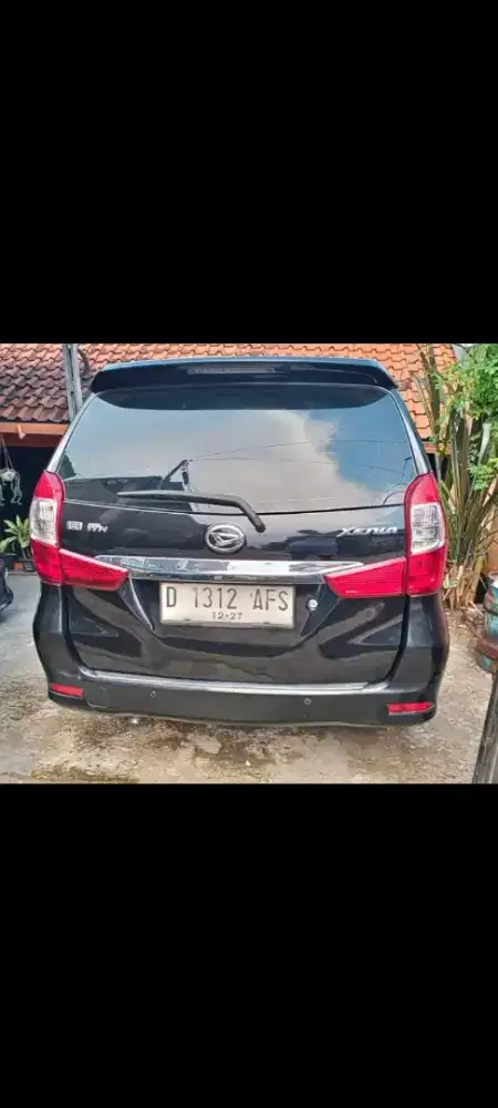 Xenia R Manual 2017.