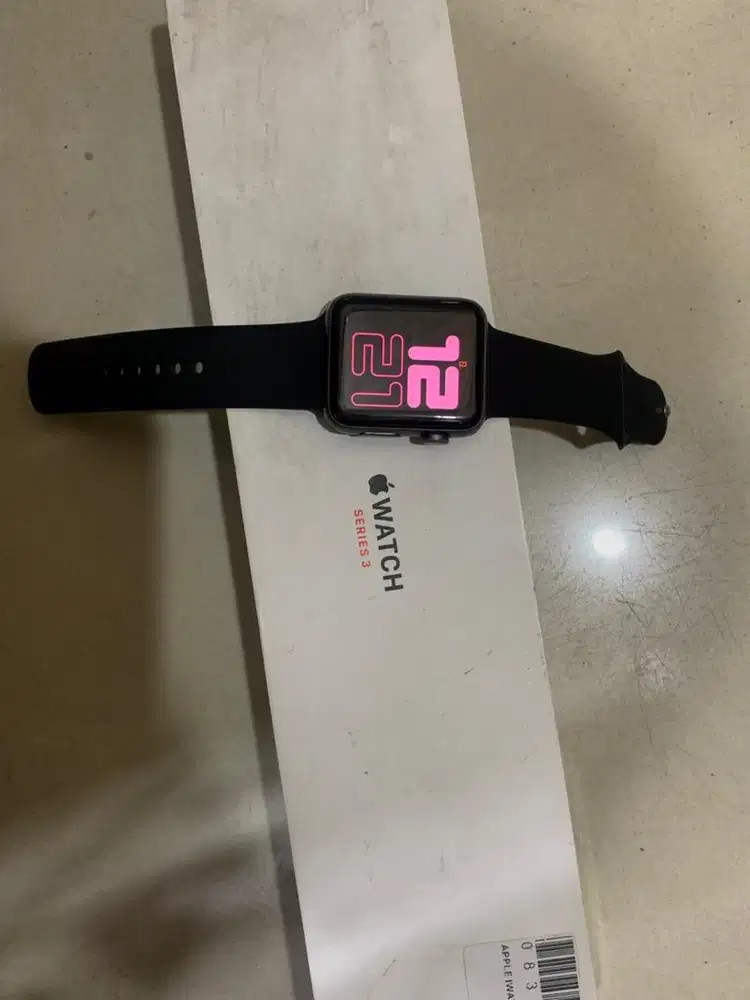 Second Like New Apple Watch Se 3 Inter 42 MM