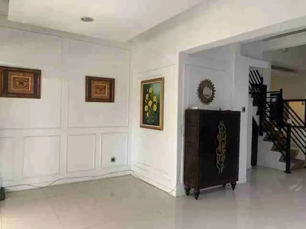 Rumah di Jual di Jl. Alam Segar Pondok indah