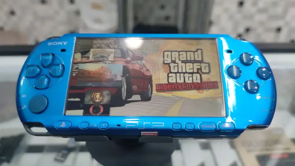 PSP SLIM 3000 SD CARD 64GB