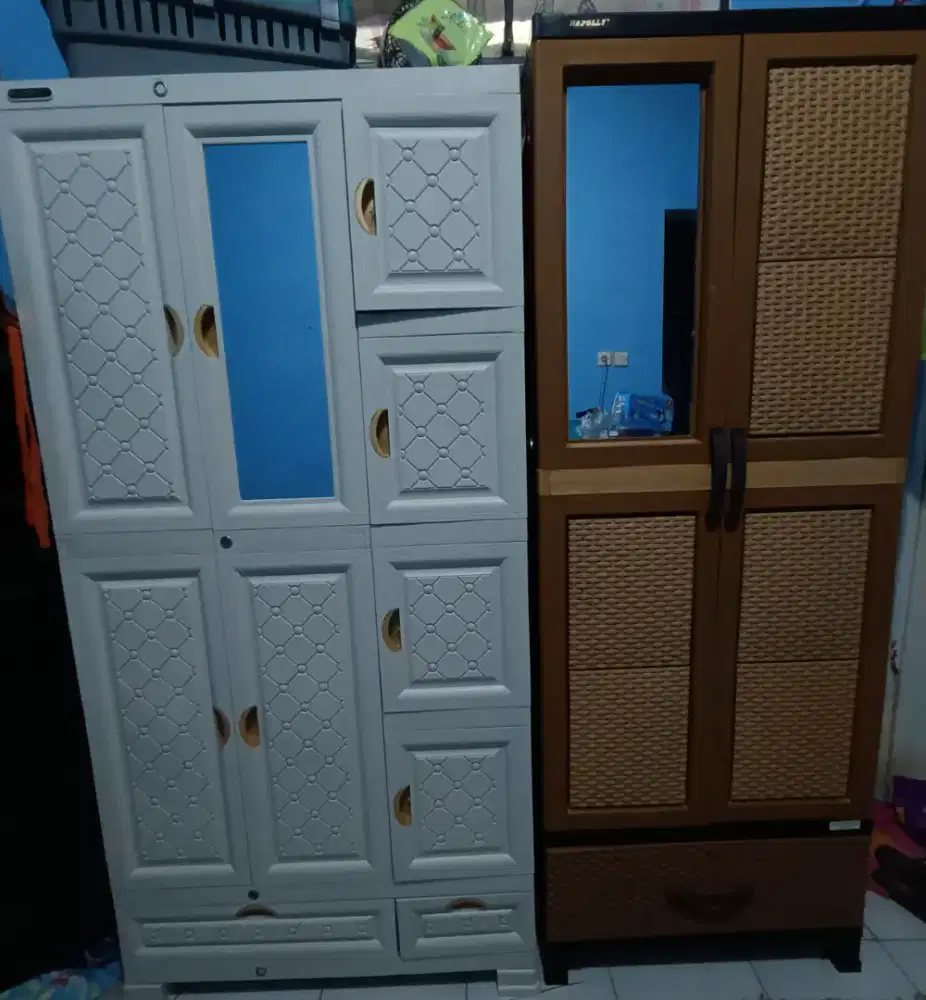 Lemari pakaian gantung&lipat