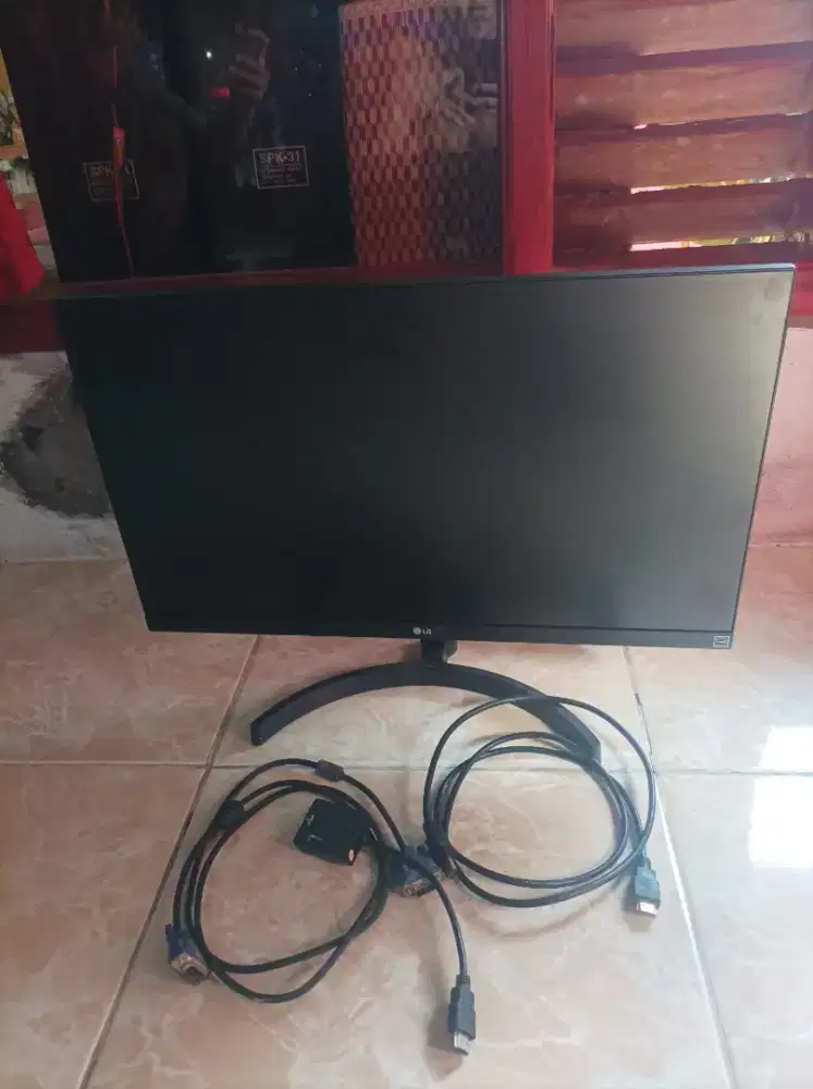 Monitor LG 24 inch full HD