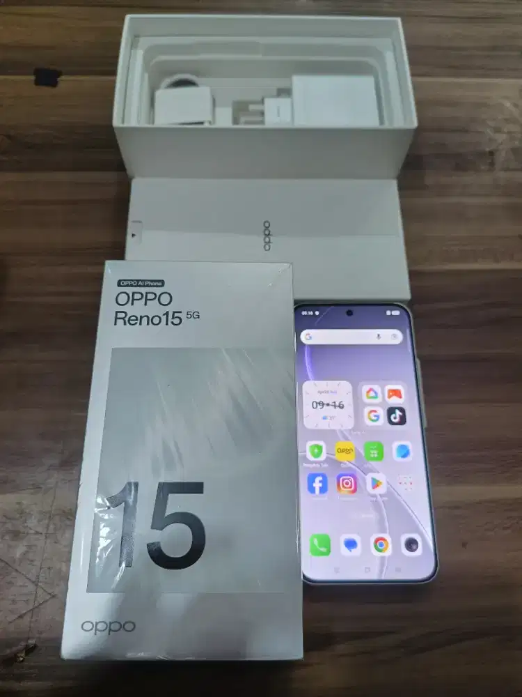 OPPO RENO 15 5G 8/256 SECOND