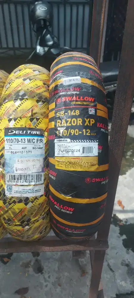 Ban motor r12 uk.11090, Swallow Premium, razor xp, kota padang