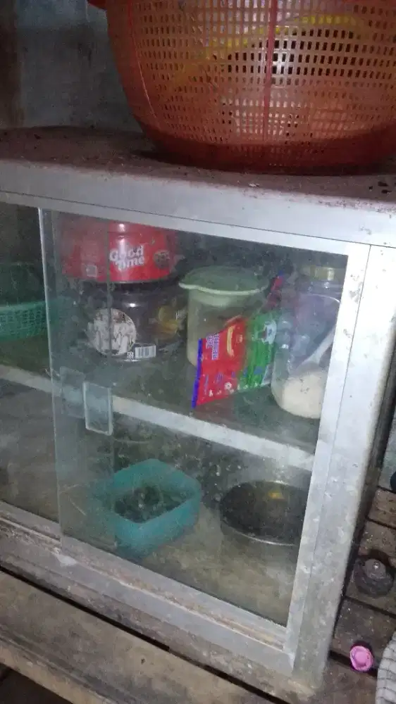 Intalase kaca tinggi 1kpanjang 1m lebar40