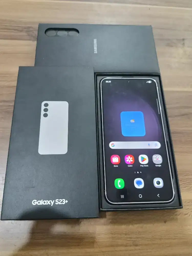 SAMSUNG S23+ 8/512 SECOND