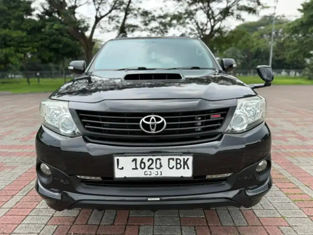 TOYOTA FORTUNER G TRD VNT 2.5 AT 2014