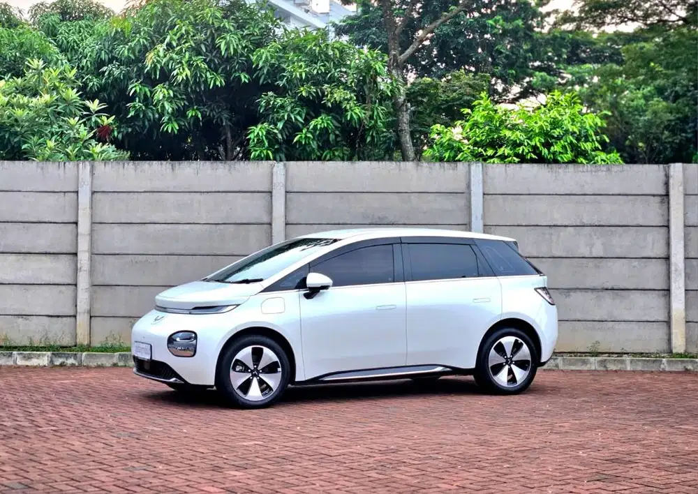 Low ODO Wuling Cloud 2025 Pro Long Range