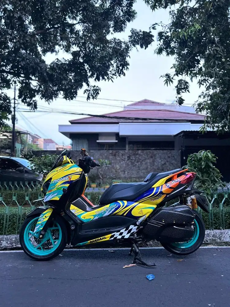 Dijual xmax 2018 300cc  modif